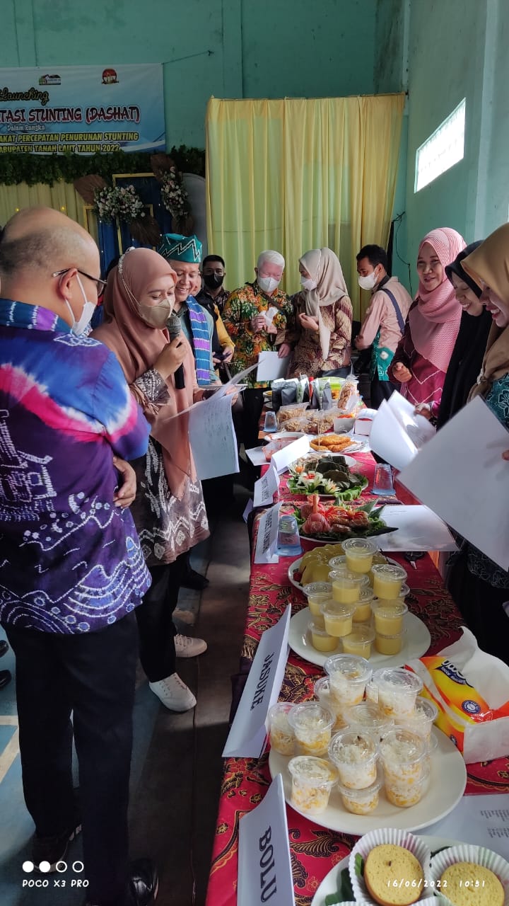 Launching Dapur Sehat Atasi Stunting (DASHAT) Tingkat Kabupaten Tanah Laut
