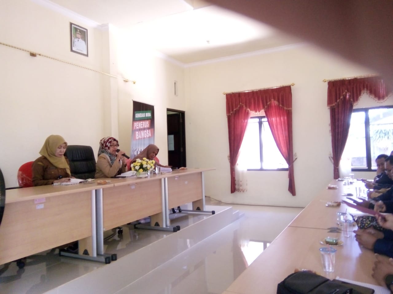 Rapat Koordinasi Program KKBPK Tk. Kabupaten, di laksanakan oleh Dinas P2KBP3A Kabupaten Tanah Laut.
