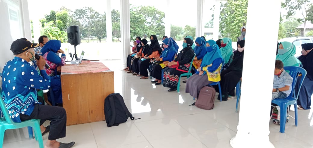 Kegiatan Sosialisasi Program KKBPK di Desa Asam Jaya Kecamatan Jorong.
