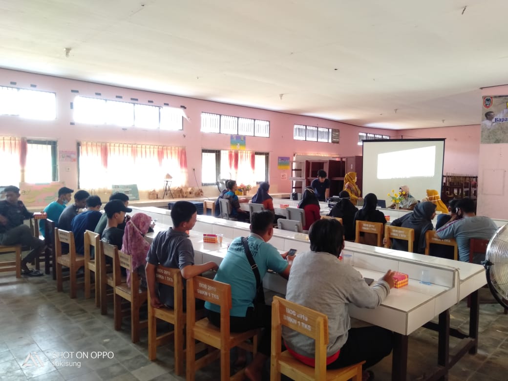  Kegiatan Pembinaan Kelompok PIK Remaja SMEKNETA JAYA di Kecamatan Takisung.