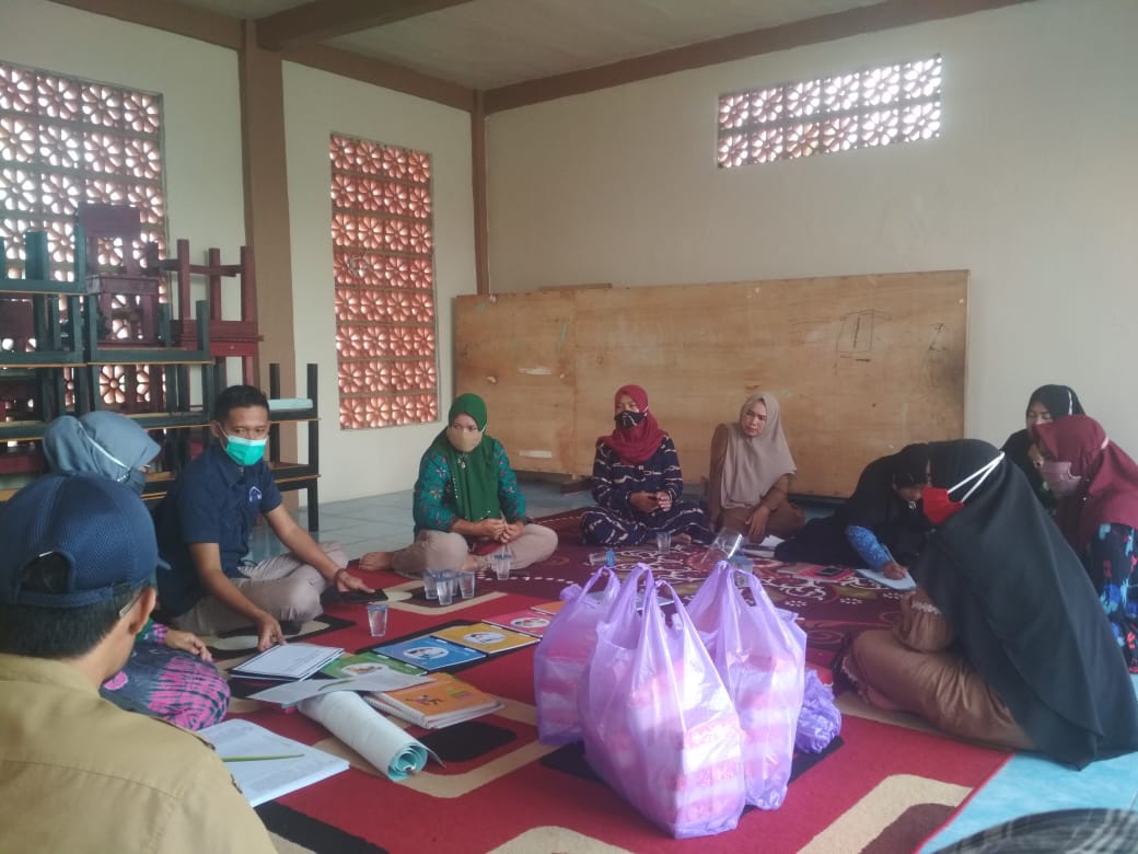 Kegiatan Musyawarah Tingkat Desa di Kampung KB Desa Muara Kintap.