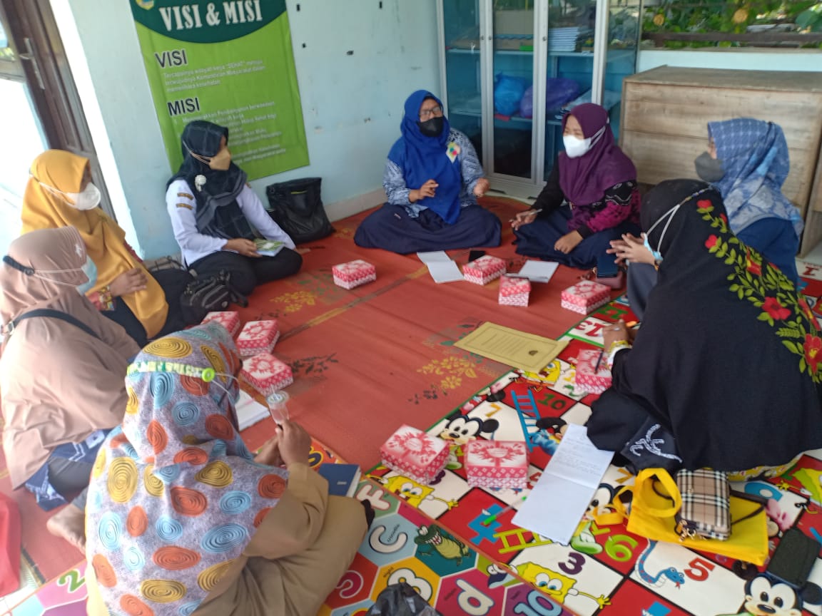 Pertemuan Kelompok Kerja (Pokja) KampungKB Desa Telaga Kecamatan Pelaihari.
