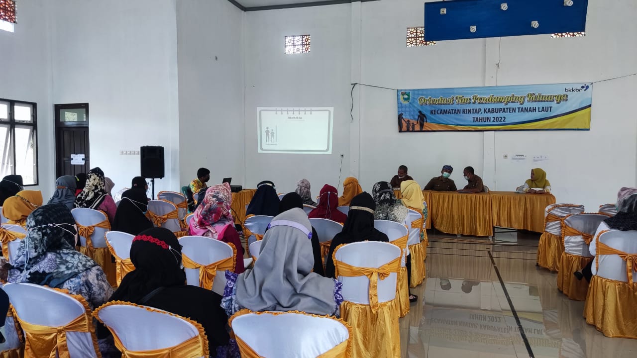 Kegiatan Orientasi Tim Pendamping Keluarga (TPK) Kecamatan Kintap Kabupaten Tanah Laut