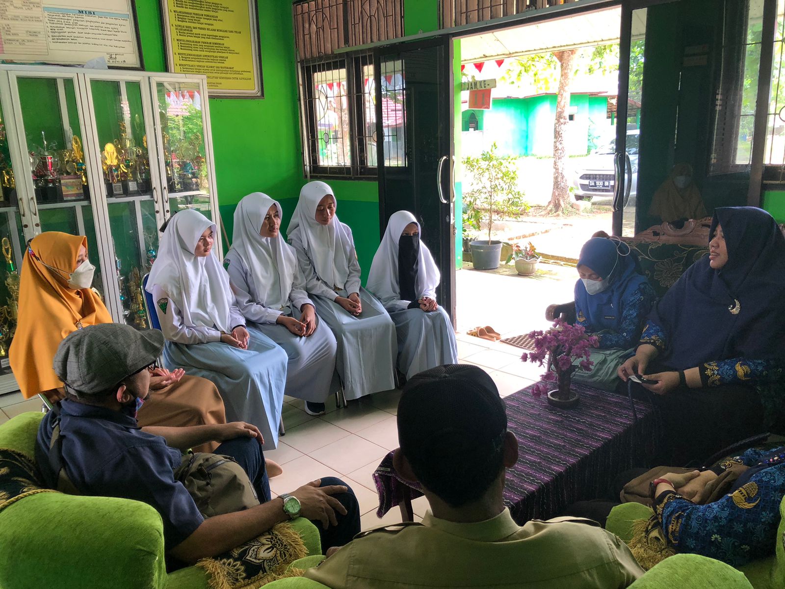 Pembinaan PIK Remaja Desa Padang Luas Kecamatan Kurau 